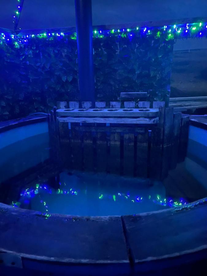 Croft B&B Accommodation With Hot Tub Gamrie Экстерьер фото